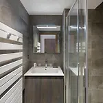 Apartment Avec Balcon, Sauna Et Hammam - Fr-1-569-55 *