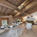 Avec Balcon, Sauna Et Hammam - Fr-1-569-55 Megeve