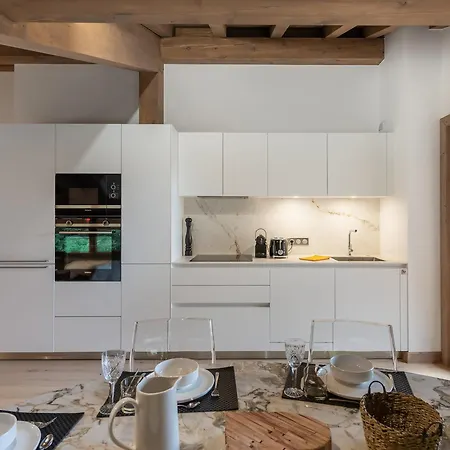 Avec Balcon, Sauna Et Hammam - Fr-1-569-55 *
